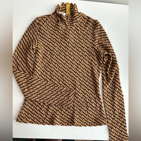 Beaufille crocheted turtleneck - 10 - Picture 4 of 16